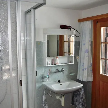 Sleeps 7 Wifi شقة *